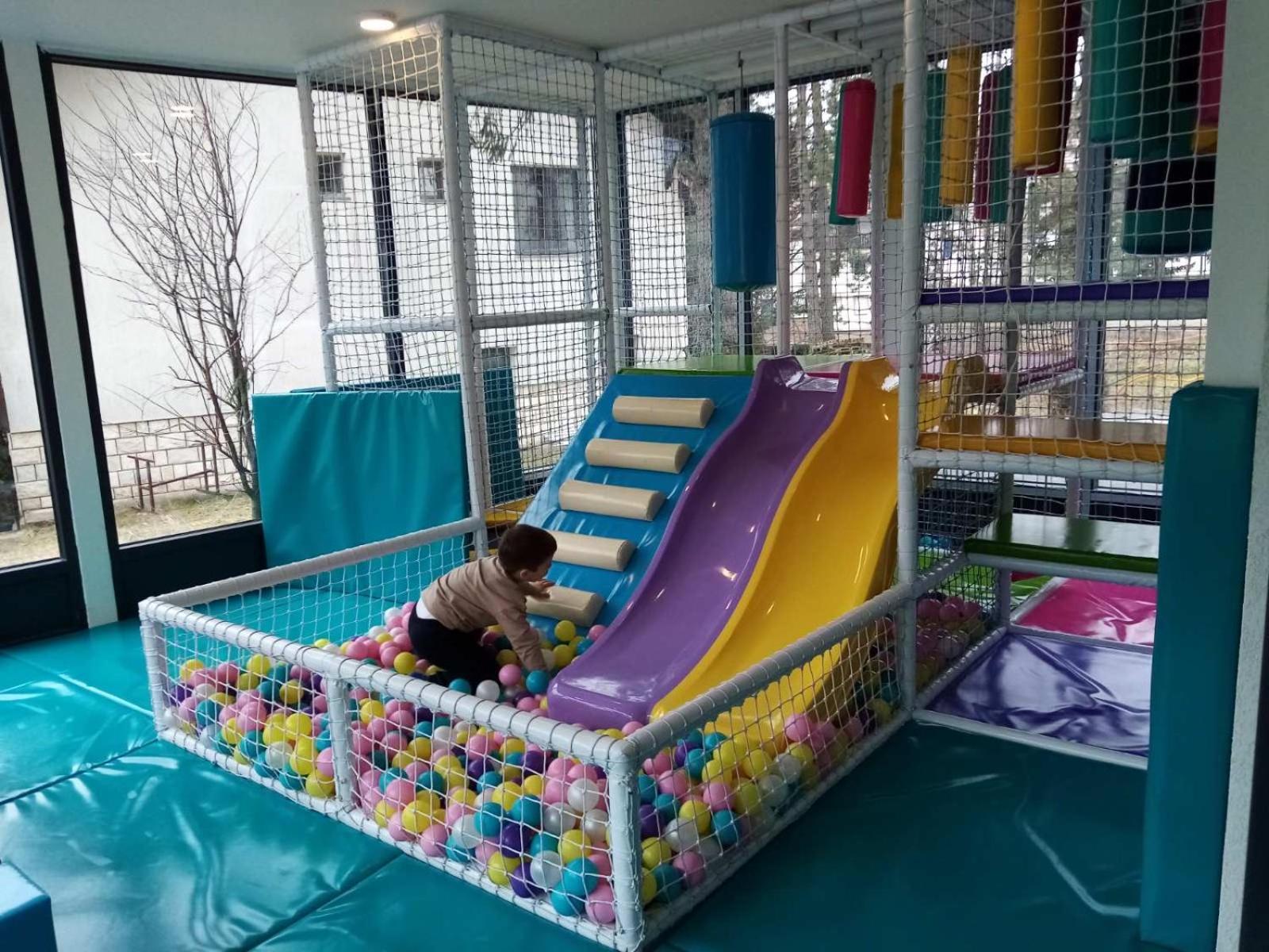 זלאטיבור Mans Lux 8 Apartman מראה חיצוני תמונה