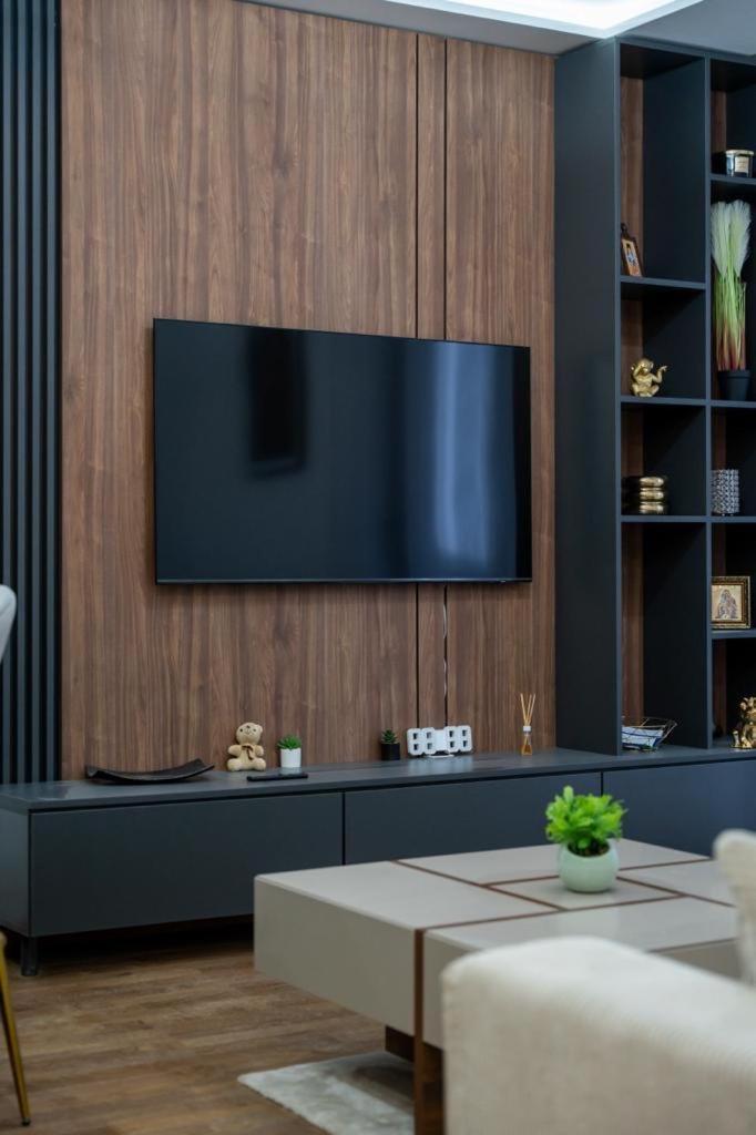 זלאטיבור Mans Lux 8 Apartman מראה חיצוני תמונה